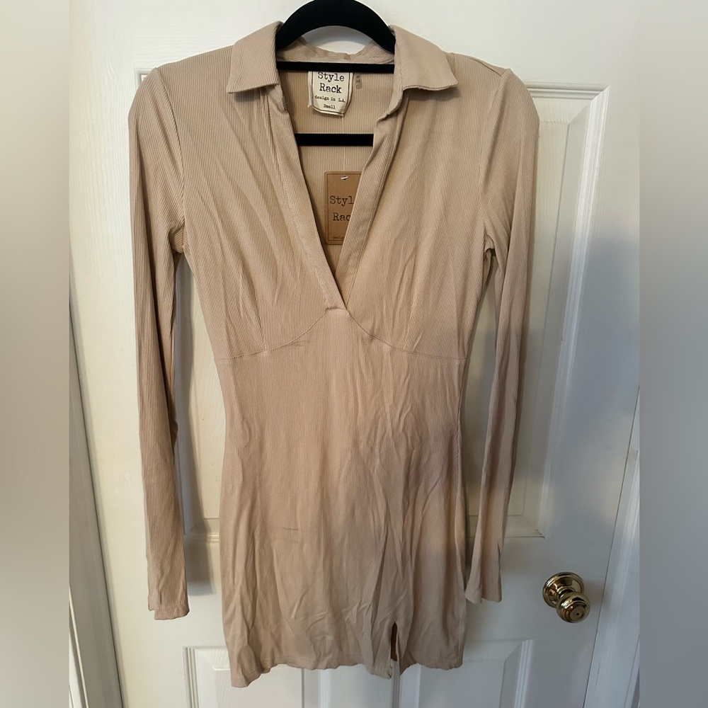 NWT Style Rack Cream Ribbed Long Sleeve Dress with Collar size Small
